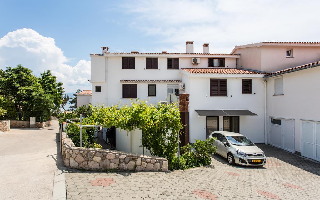Apartment Kricin Baska  Exterior photo
